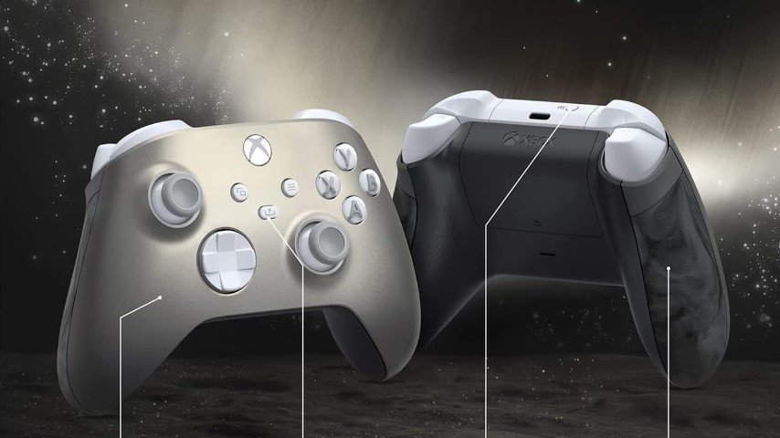 【一起上月球！全新Xbox手柄配色泄漏 还会变色太炫酷】一款新的 Xbox 手柄配色已在网上泄露，这款被称为“Lunar